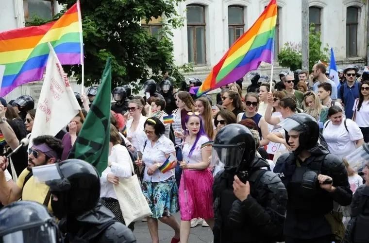 Власти Молдовы объявили о проведении ЛГБТ-парада в июне этого года