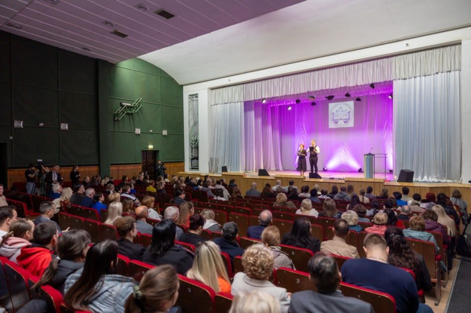 Медицинскому институту им. Н.В. Склифосовского – 35 лет Медицинскому институту им. Н.В. Склифосовского – 35 лет