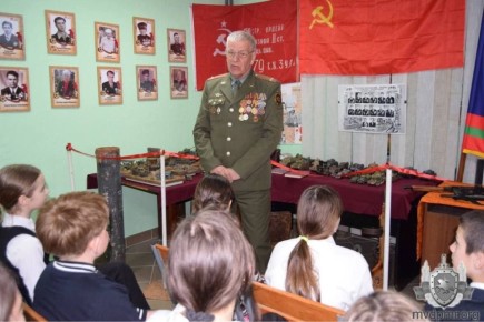 � ������������� ���� ������ � ������ ������