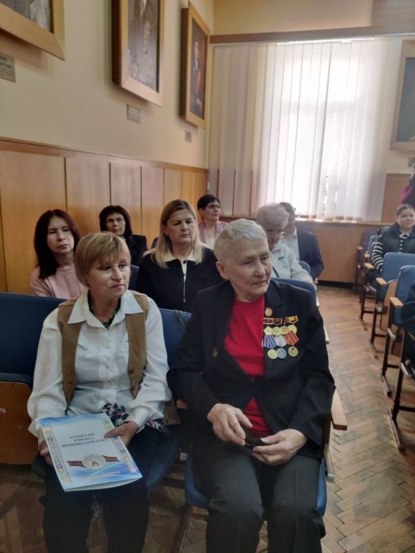 Около двух десятков награждённых Около двух десятков награждённых