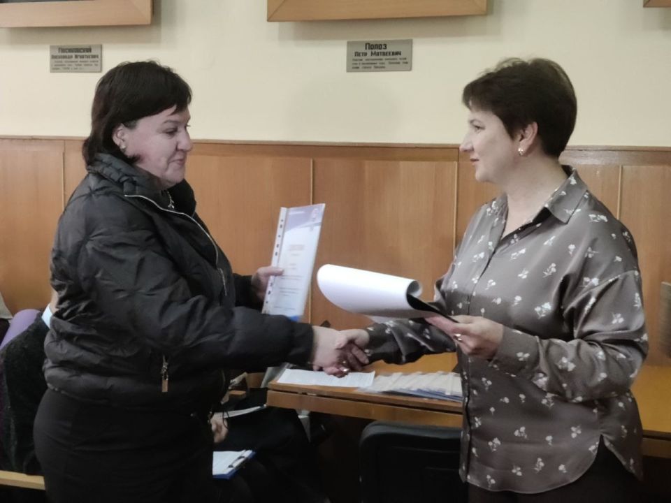 В преддверии Первомая в лекционном зале Бендерского историко-краеведческого музея чествовали лучших тружеников 2026 года В преддверии Первомая в лекционном зале Бендерского историко-краеведческого музея чествовали лучших тружеников 2026 года