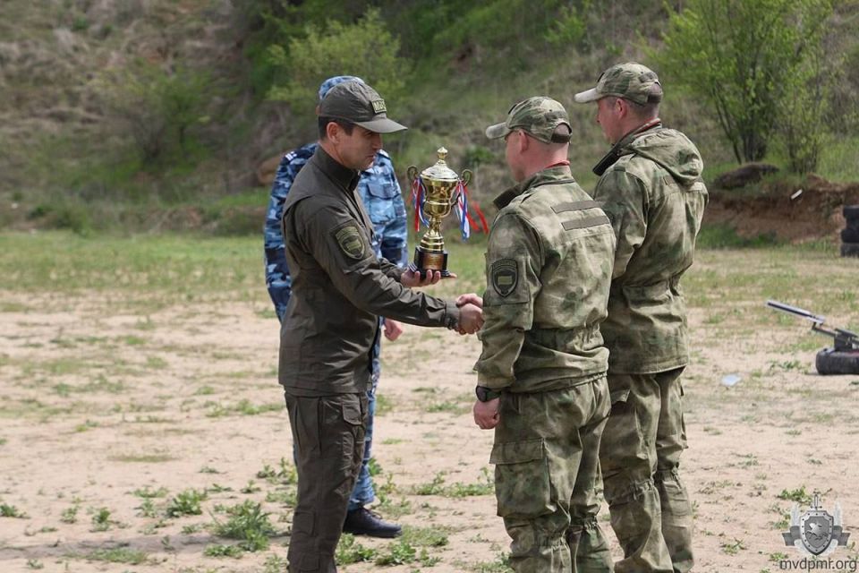 В Приднестровье прошёл чемпионат по стрелковому троеборью, посвящённый Дню Победы и 35-летию образования милиции Приднестровья В Приднестровье прошёл чемпионат по стрелковому троеборью, посвящённый Дню Победы и 35-летию образования милиции Приднестровья