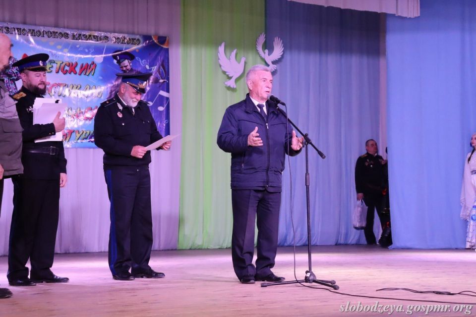 В Слободзее прошёл IX Республиканский детский фестиваль казачьей культуры В Слободзее прошёл IX Республиканский детский фестиваль казачьей культуры