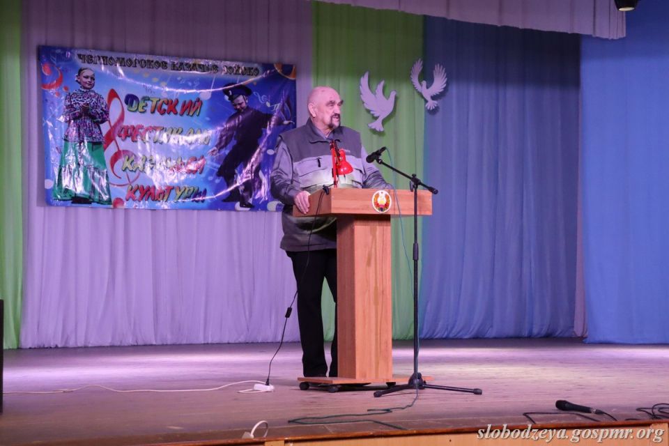 В Слободзее прошёл IX Республиканский детский фестиваль казачьей культуры В Слободзее прошёл IX Республиканский детский фестиваль казачьей культуры
