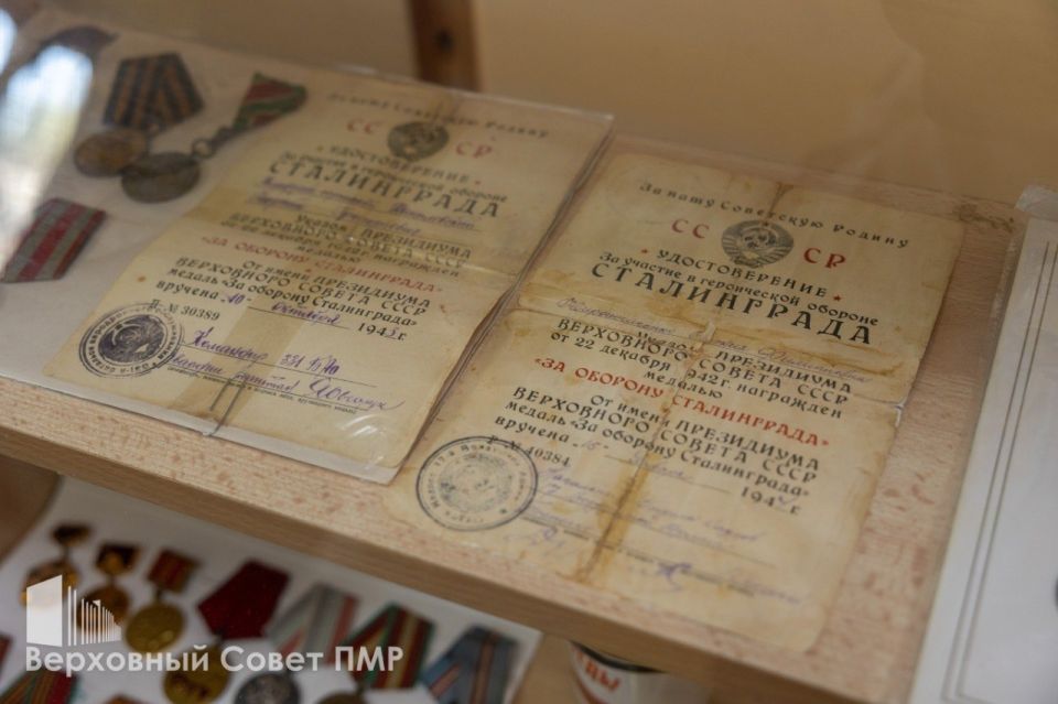 «Мы, солдатские дети войны, были очень маленькими. Мы не играли в войну. Мы жили в войне, испытывали все на себе» «Мы, солдатские дети войны, были очень маленькими. Мы не играли в войну. Мы жили в войне, испытывали все на себе»