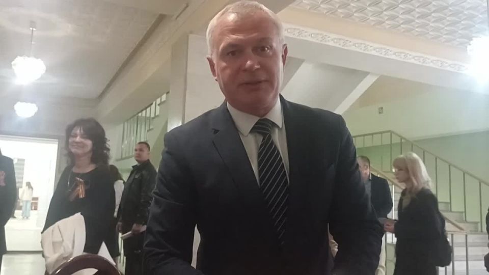 Зампредседателя Правительства Виталий Нягу оставил послание потомкам в памятной книге «Капсула времени»