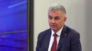 � ������� ������� ��������� ����� � �����, ����������� ������� ������������� �����