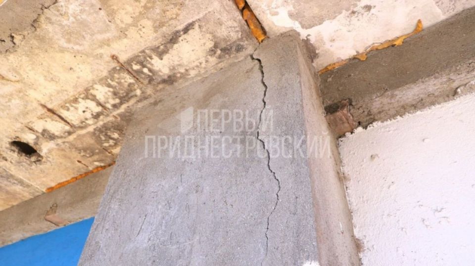 Комиссия Минэкономразвития проверила состояние дорог, по которым ездят большегрузы Комиссия Минэкономразвития проверила состояние дорог, по которым ездят большегрузы