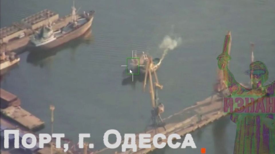 Украинский сторожевой корабль "Подолье" уничтожен ударом ВС РФ в Одесском порту Украинский сторожевой корабль "Подолье" уничтожен ударом ВС РФ в Одесском порту