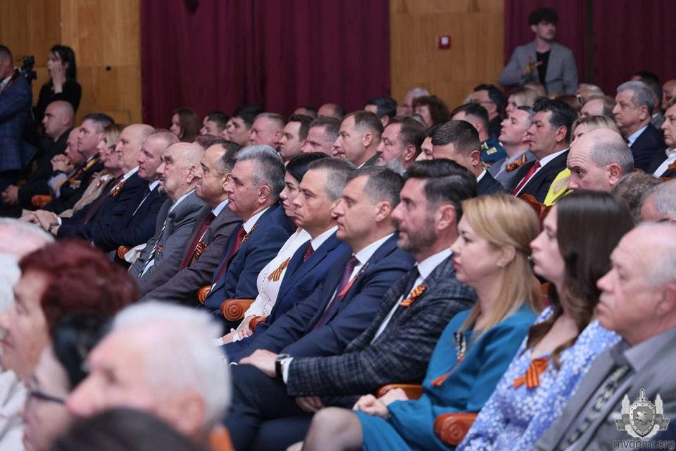 «Навечно в памяти народной» «Навечно в памяти народной»