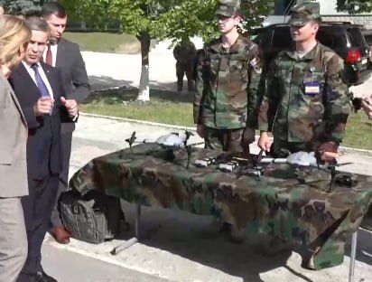 Кая первым делом посетила МО Молдовы, где её показали на что тратят деньги ЕС, на дроны в первую очередь Кая первым делом посетила МО Молдовы, где её показали на что тратят деньги ЕС, на дроны в первую очередь
