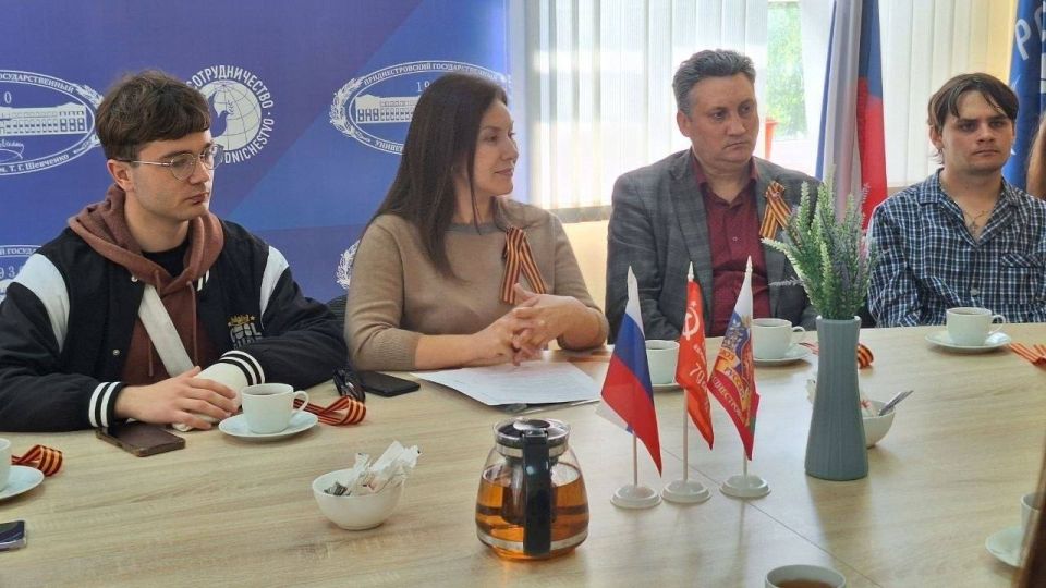 В Тирасполе обсудили сохранение исторической памяти о Великой Отечественной войне В Тирасполе обсудили сохранение исторической памяти о Великой Отечественной войне