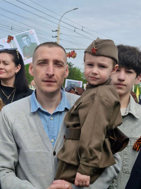 Наследники Победы: "Спасибо за мирное небо!" Наследники Победы: "Спасибо за мирное небо!"