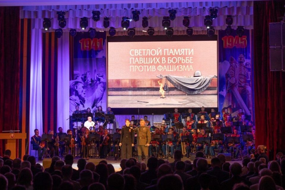 Концерт «Навечно в памяти народной» от оркестра Главного штаба Вооруженных сил Концерт «Навечно в памяти народной» от оркестра Главного штаба Вооруженных сил