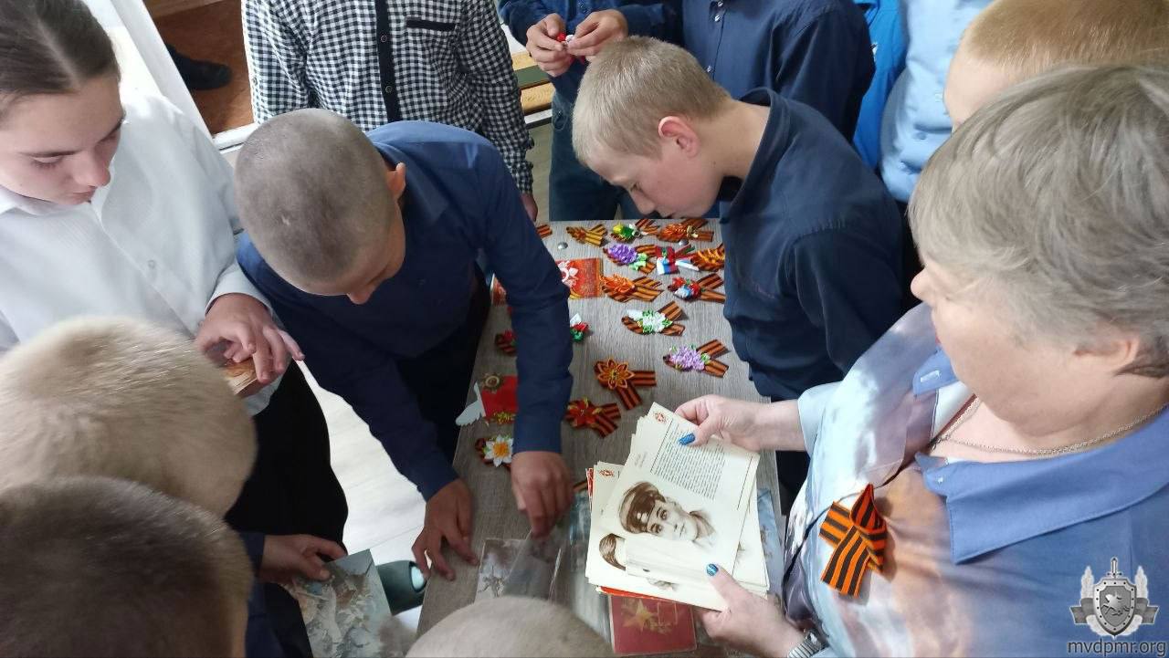 «Строки, опалённые войной» «Строки, опалённые войной»