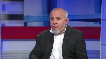 Фонд соцподдержки работает, чтобы помочь государству пройти непростой период, сказал в интервью ТСВ юрист и волонтёр Игорь Единак