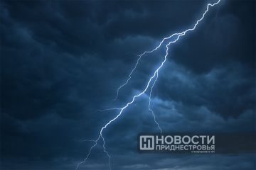 Гроза, возможно град и ветер до 18 м/с ожидается в ближайшее время по югу Приднестровья