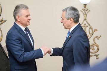 ����� ��������������: ������ ������� � ����������� ������������� ���� ������� �������� � ����������� ���������� ���� ��������� ����������� �������� � ���� � �� ��������� ��������� ����������