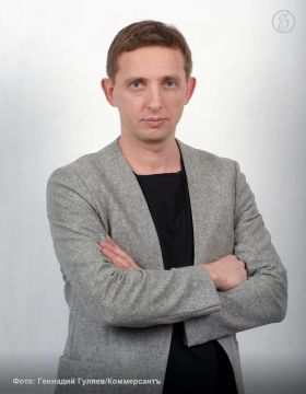 Бывшего специального корреспондента «Ъ» Владимира Соловьева заочно приговорили к трем годам лишения свободы, сообщили в пресс-службе столичных судов