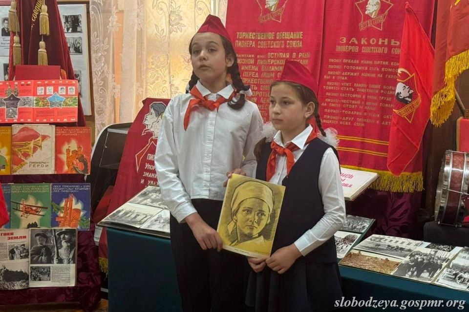 В канун Дня пионерии в Карагаше вспоминают традиции В канун Дня пионерии в Карагаше вспоминают традиции