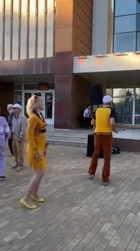 ����� ������ �� ��������� ���� � ����� ������