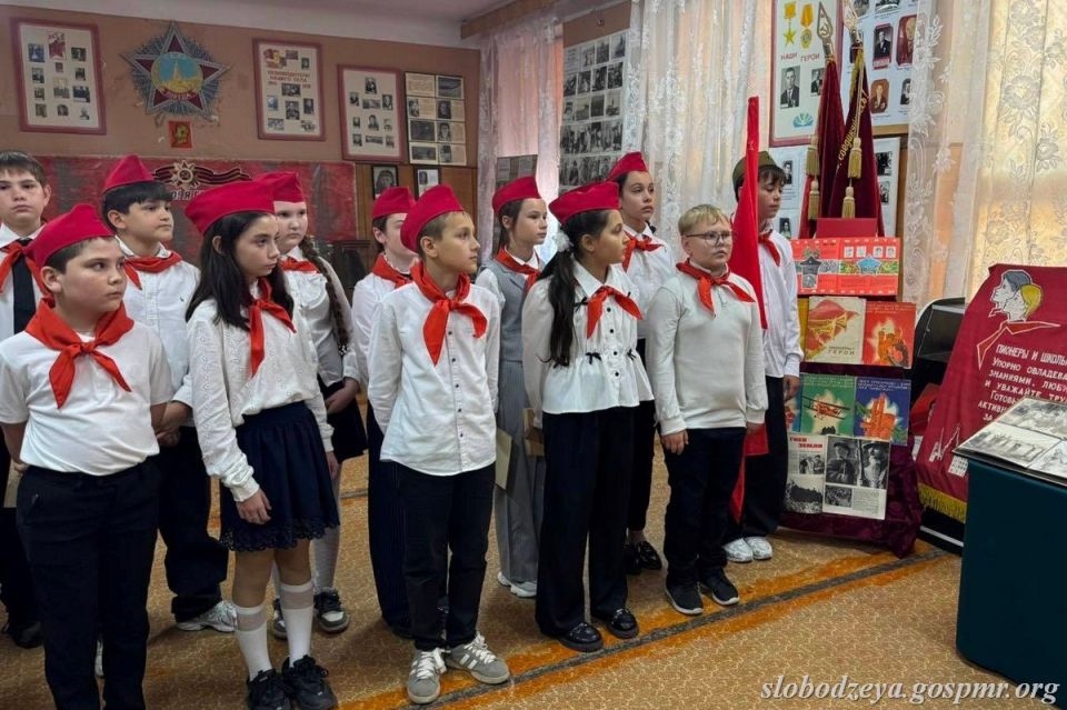В канун Дня пионерии в Карагаше вспоминают традиции В канун Дня пионерии в Карагаше вспоминают традиции