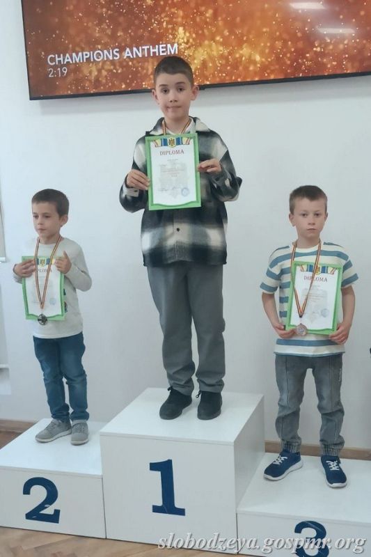Спортивное обозрение. Юные спортсмены Слободзейского района продолжают достойно представлять свои спортивные школы на республиканских и международных соревнованиях Спортивное обозрение. Юные спортсмены Слободзейского района продолжают достойно представлять свои спортивные школы на республиканских и международных соревнованиях