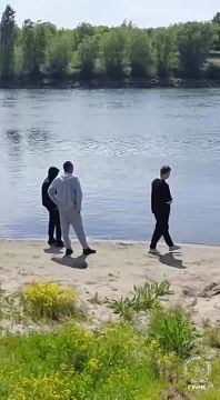 ���� ��������� ����������� �� �����, ��������� ���� ������� � ���������� ������