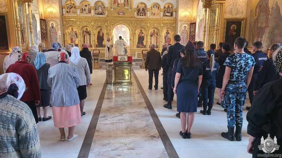 Духовная поддержка и служебный долг Духовная поддержка и служебный долг