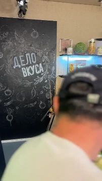 Воспитанники Тираспольского детского дома стали гостями «Дела вкуса»: сегодня Ангелина и Максим будут помогать готовить нашим кулинарам Юре и Владе