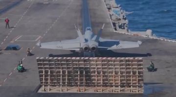Авианосная ударная группа ВМС США вошла в Карибское море, — Южное командование США