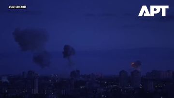 #Киев Подборка утренних прилетов баллистики (и не только) по Киеву