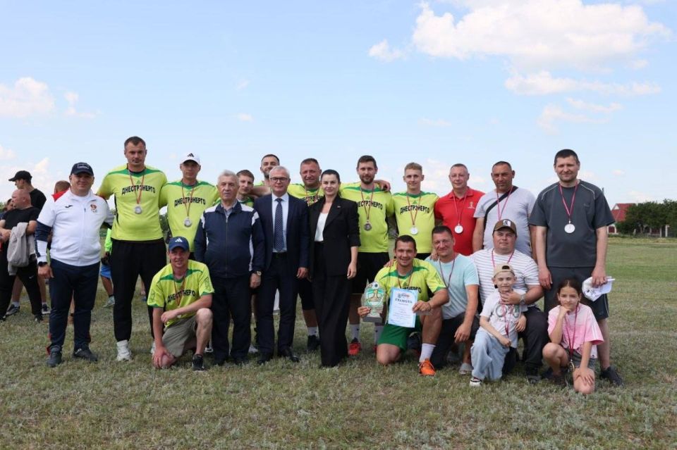 В Коротном прошёл финал любительского чемпионата Слободзейского района по футболу В Коротном прошёл финал любительского чемпионата Слободзейского района по футболу