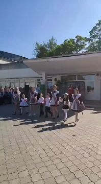 Последний звонок прозвенел для выпускников Слободзейского района
