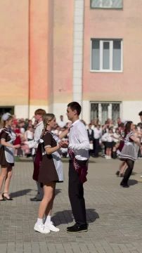 Последний вальс под хит Жени Трофимова «Последний вальс»