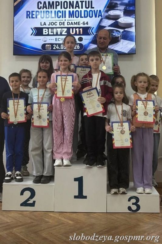 Юные шашисты Слободзейского района стали серебряными призёрами чемпионата Молдовы Юные шашисты Слободзейского района стали серебряными призёрами чемпионата Молдовы