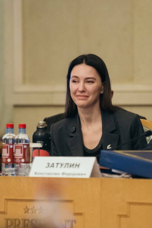 Константин Затулин: Продолжение. В связи с 30-летием Институт стран СНГ награжден «Орденом Почета» Приднестровской Молдавской Республики, Почетной грамотой губернатора Города-героя Севастополя и другими наградами Константин Затулин: Продолжение. В связи с 30-летием Институт стран СНГ награжден «Орденом Почета» Приднестровской Молдавской Республики, Почетной грамотой губернатора Города-героя Севастополя и другими наградами
