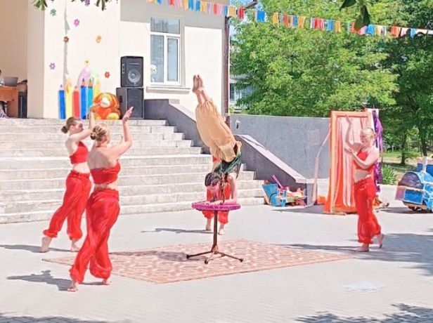 В Протягайловке прошёл весёлый праздник, посвящённый Дню защиты детей В Протягайловке прошёл весёлый праздник, посвящённый Дню защиты детей