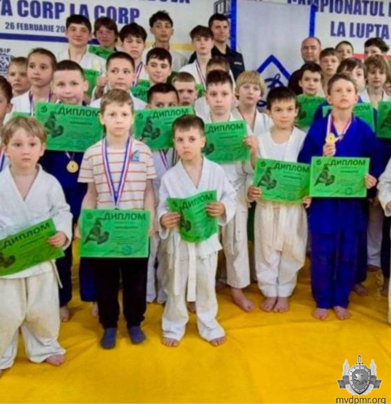 Турнир по дзюдо ко Дню защиты детей Турнир по дзюдо ко Дню защиты детей
