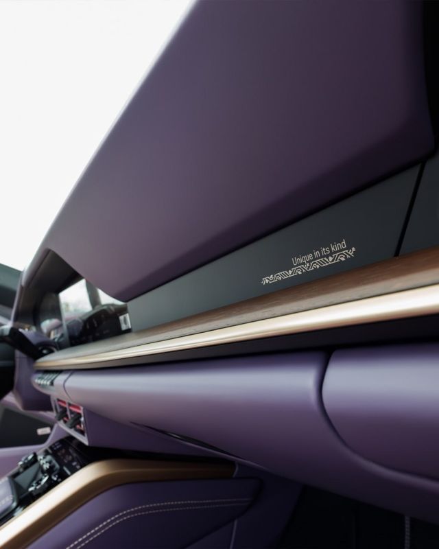 Porsche представил спорткар „Tree of Life” с молдавскими национальными элементами Porsche представил спорткар „Tree of Life” с молдавскими национальными элементами