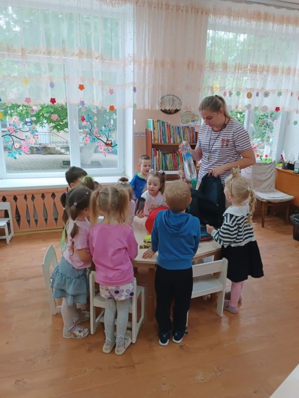 Лето — счастливая пора для детей, поэтому они с нетерпением ждут 1 июня — Международный день защиты детей Лето — счастливая пора для детей, поэтому они с нетерпением ждут 1 июня — Международный день защиты детей