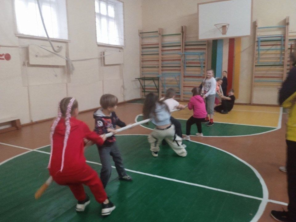 Лето без границ. Сегодня на базе бендерских школ начали работу летние лагеря Лето без границ. Сегодня на базе бендерских школ начали работу летние лагеря