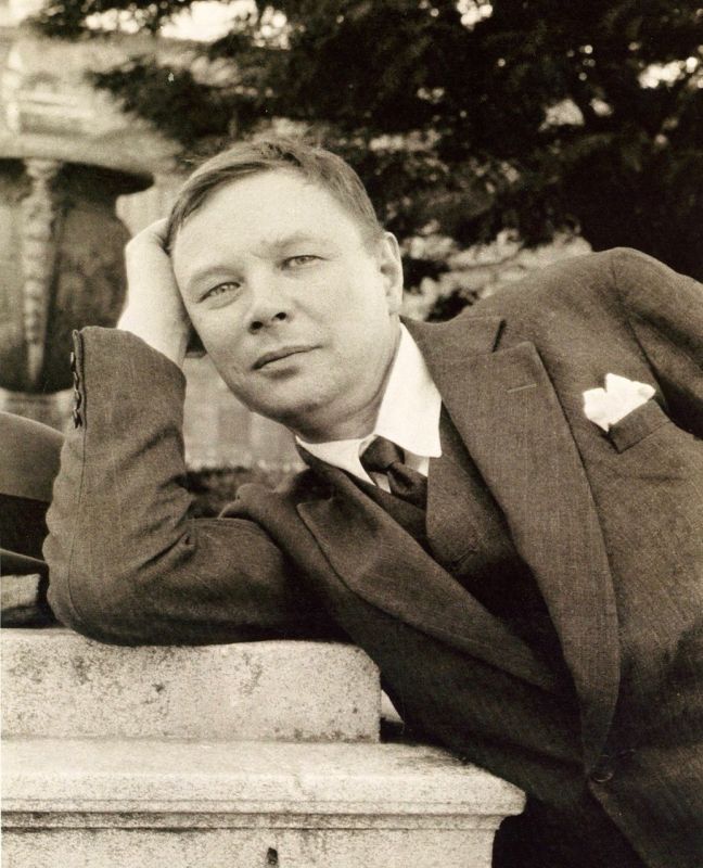 Сегодня 145 лет со дня рождения художника Михаила Ларионова