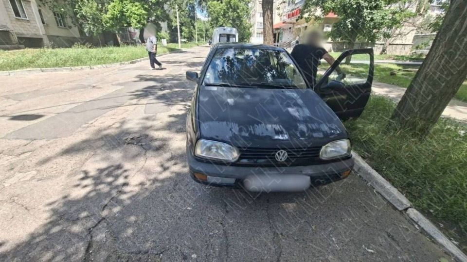 В Бендерах водитель сбил пенсионерку во дворе В Бендерах водитель сбил пенсионерку во дворе