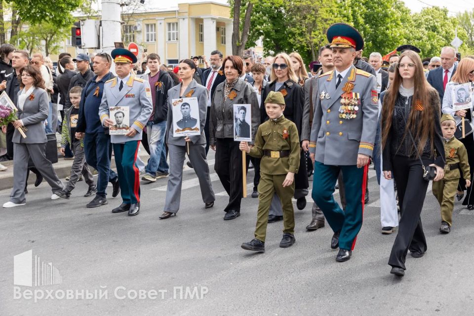 Депутаты и сотрудники Аппарата Верховного совета участвуют в общественных, культурных и спортивных мероприятиях Депутаты и сотрудники Аппарата Верховного совета участвуют в общественных, культурных и спортивных мероприятиях