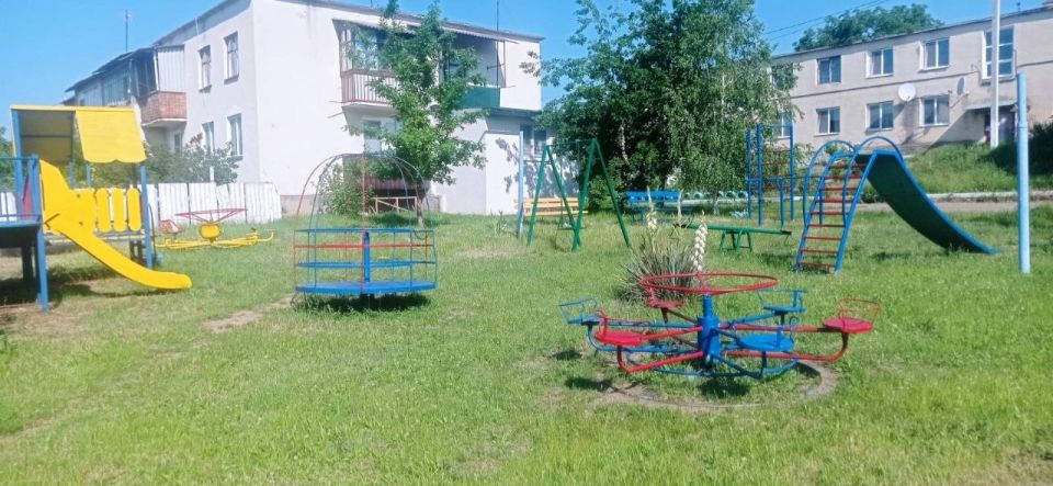 В селе Гиска продолжаются добрые инициативы по благоустройству общественных территорий В селе Гиска продолжаются добрые инициативы по благоустройству общественных территорий