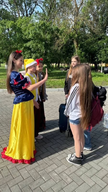 В «Днестровских зорях» открылся первый летний заезд в детский лагерь В «Днестровских зорях» открылся первый летний заезд в детский лагерь