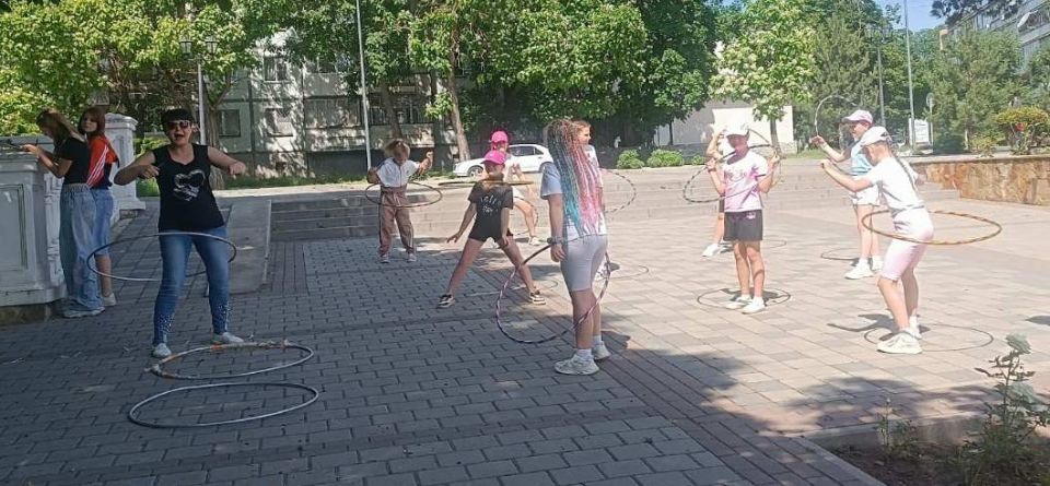 День здоровья в летнем лагере «Улыбка» День здоровья в летнем лагере «Улыбка»