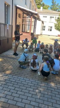 Праздник, приуроченный ко Дню семьи, любви и верности, отметили в лагере «Солнышко» при Бендерской гимназии №2