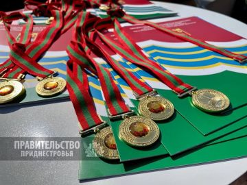 В этом году в Приднестровье 190 выпускников окончили школу с медалями: